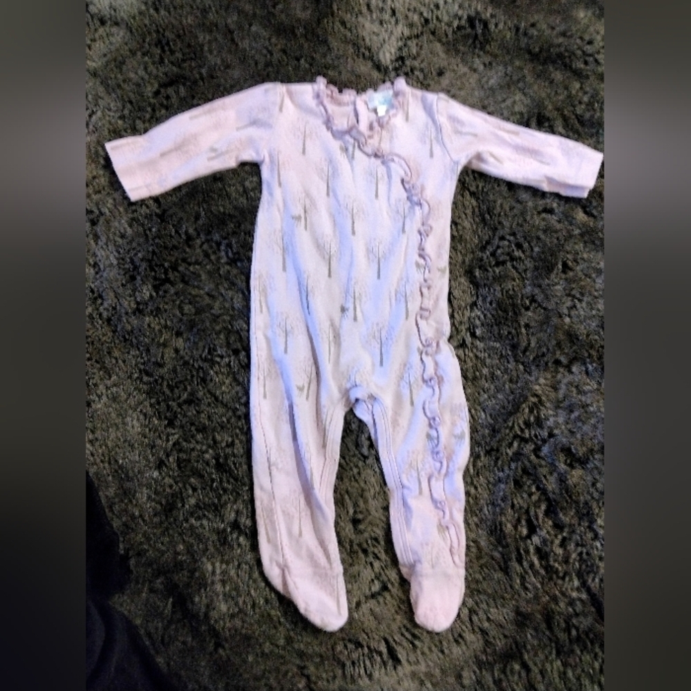 Feather baby Ruffle Tree Print Pima Cotton Footie Sleeper 0-3 Months